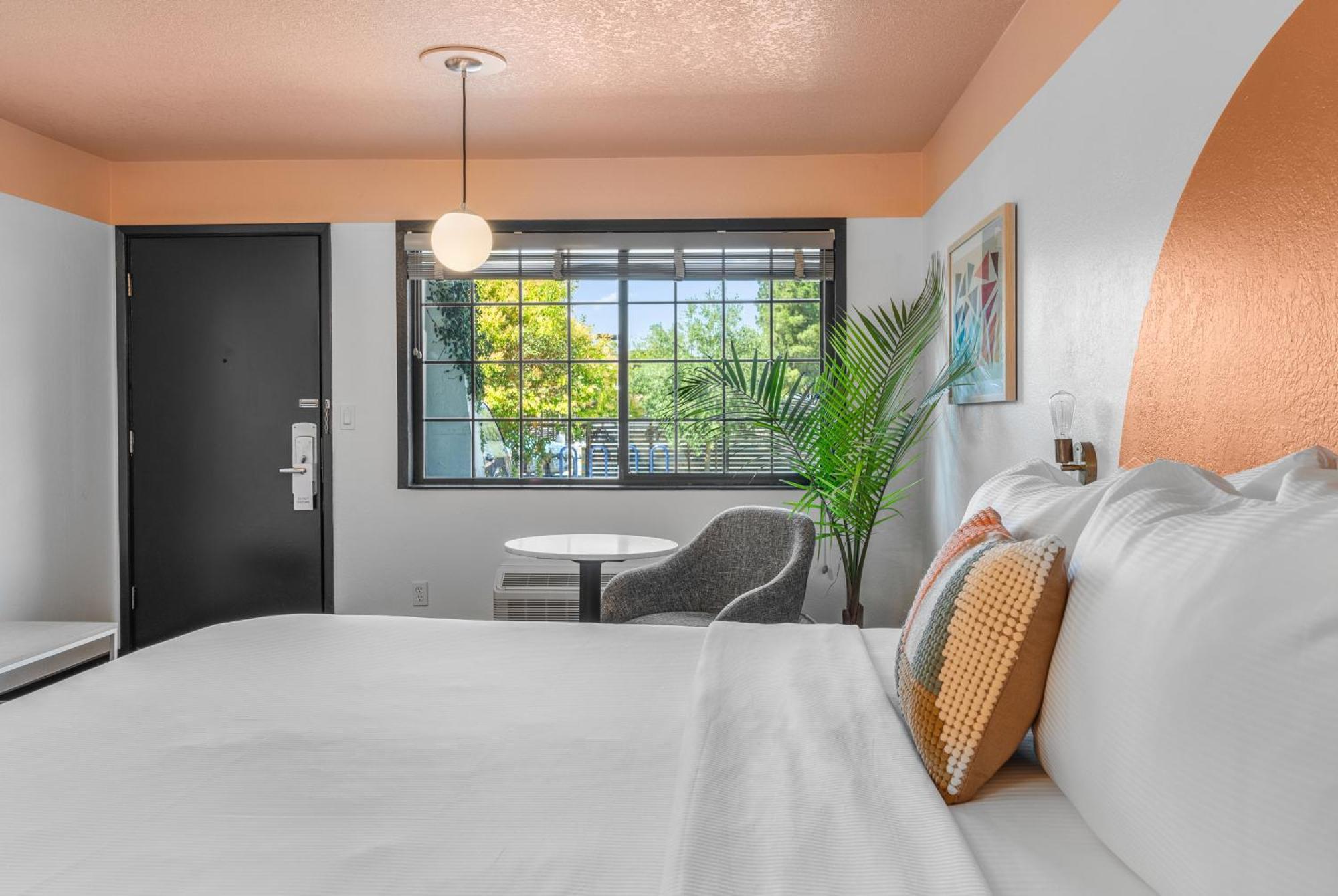 The Sandman Santa Rosa Sonoma, Ascend Hotel Collection Exterior photo