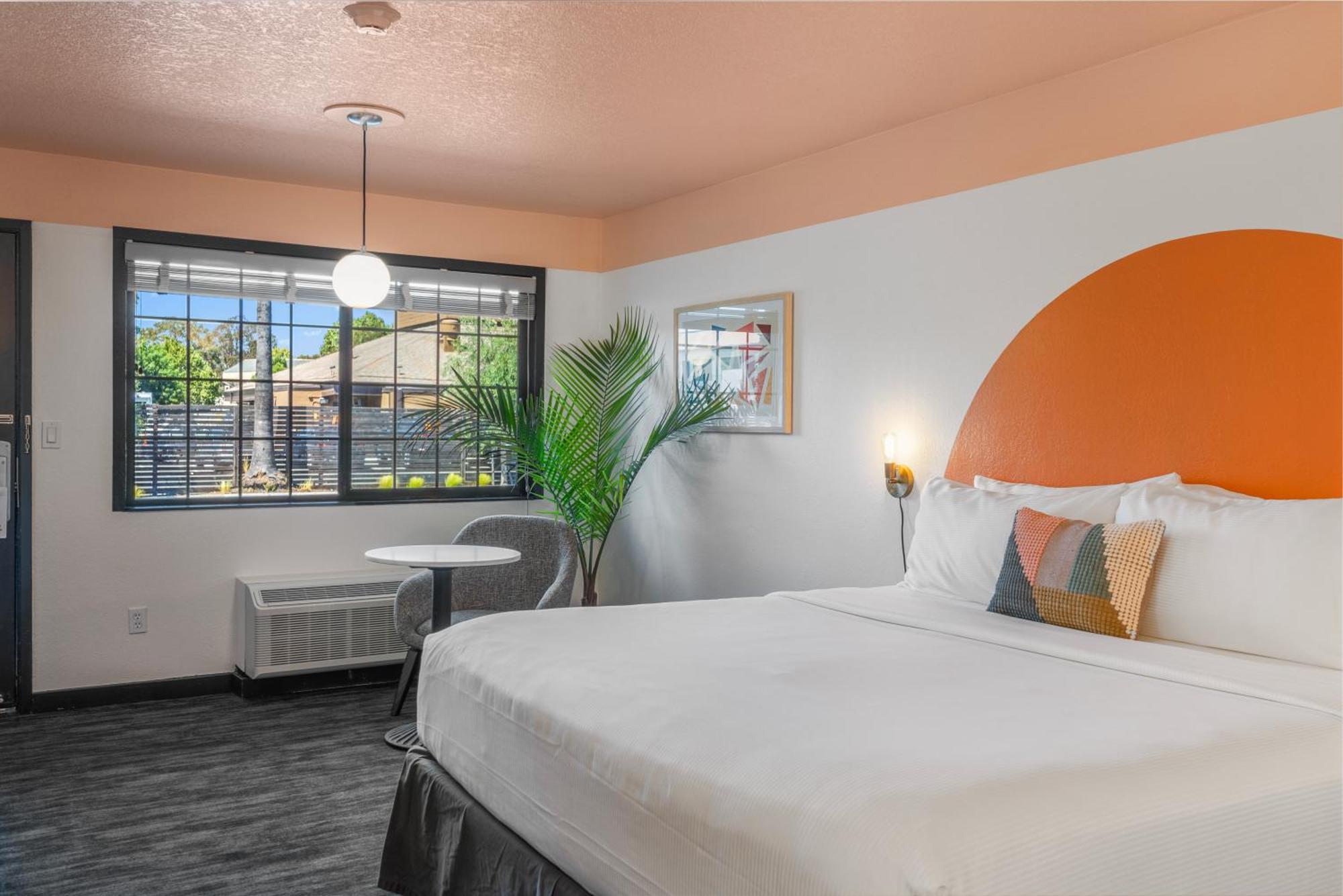 The Sandman Santa Rosa Sonoma, Ascend Hotel Collection Exterior photo